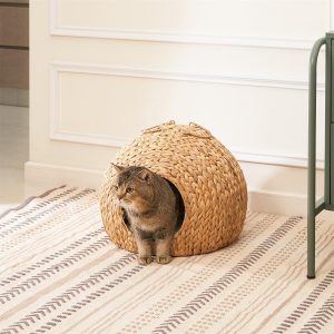 Water Hyacinth Round Cat Bed Cave with Handles 18"D x 18"W x 18"H Eco-friendly Woven Supplier