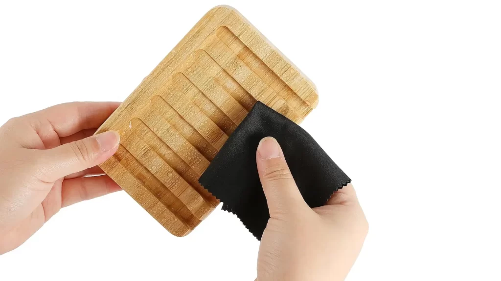 How to Clean a Bamboo Soap Dish